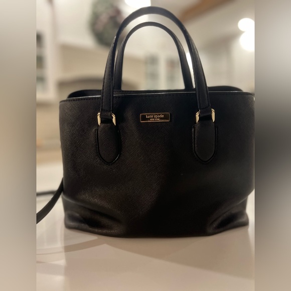 ♠️ Kate Spade Small Satchel - Picture 1 of 6